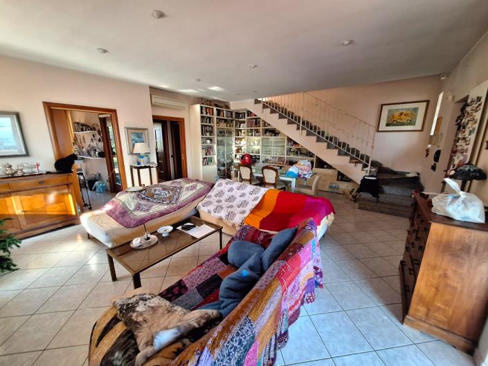 Image No.15-4 Bed House/Villa for sale