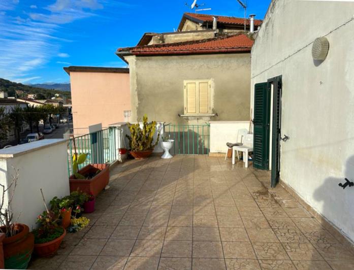 Image No.15-2 Bed Apartment for sale