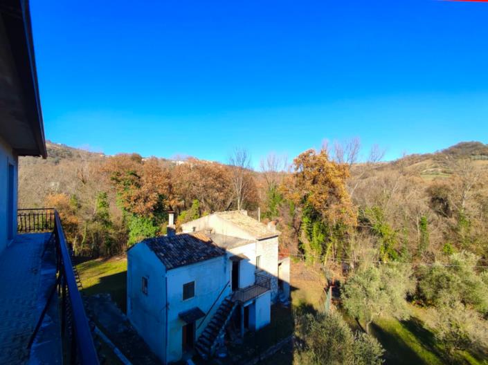 Image No.24-3 Bed Apartment for sale