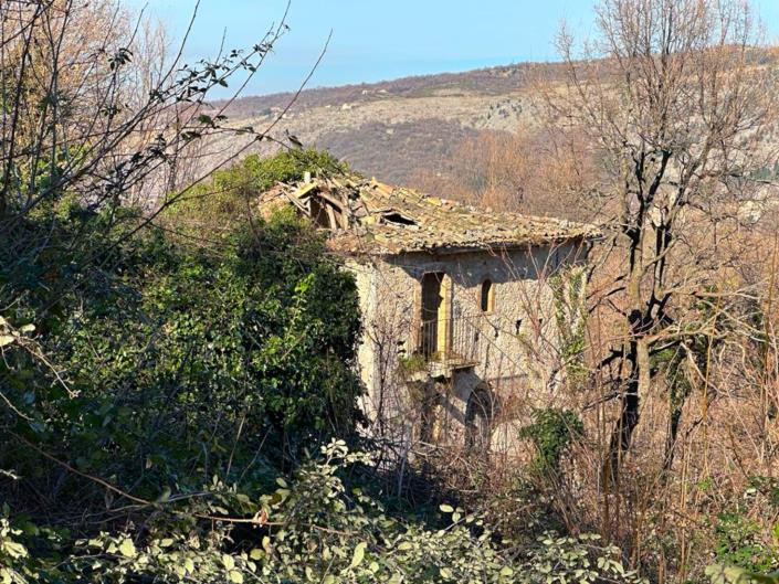 Image No.7-Farmhouse for sale