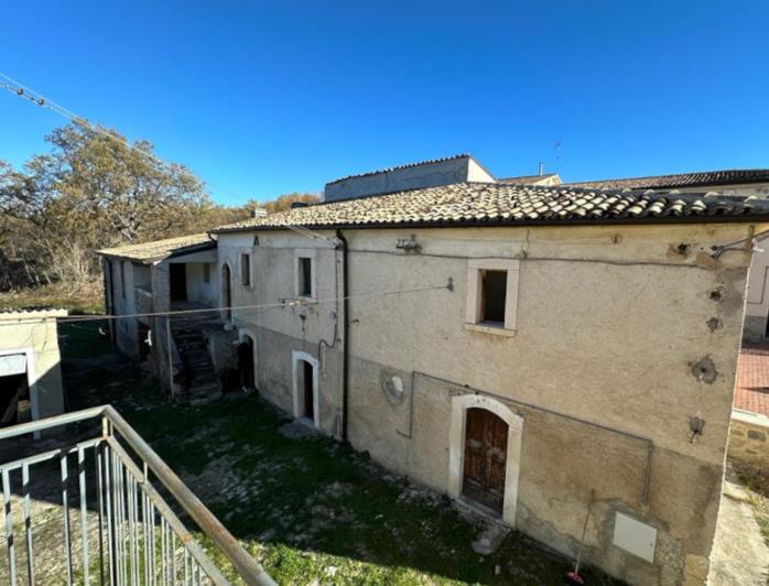 Image No.9-2 Bed Property for sale