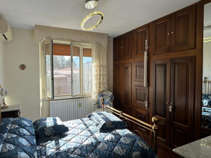 Image No.23-Appartement de 2 chambres à vendre à Sulmona