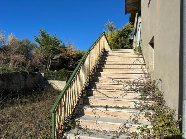 Image No.27-2 Bed Cottage for sale