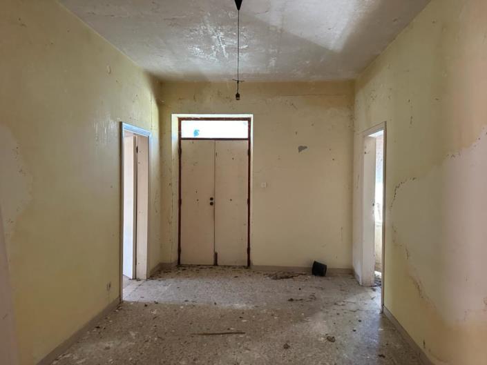 Image No.30-2 Bed Cottage for sale