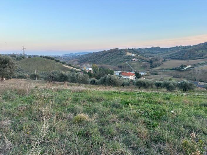 Image No.10-Terre à vendre à Montesilvano