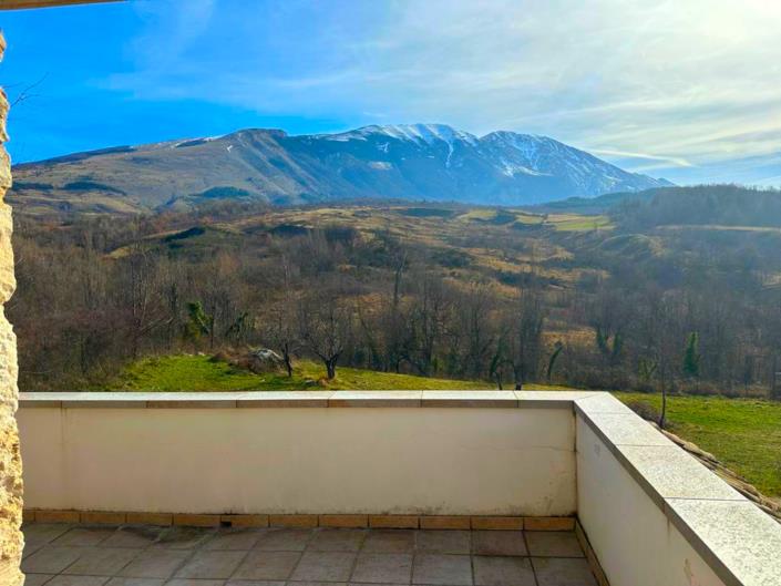 Image No.9-4 Bed Villa / Detached for sale