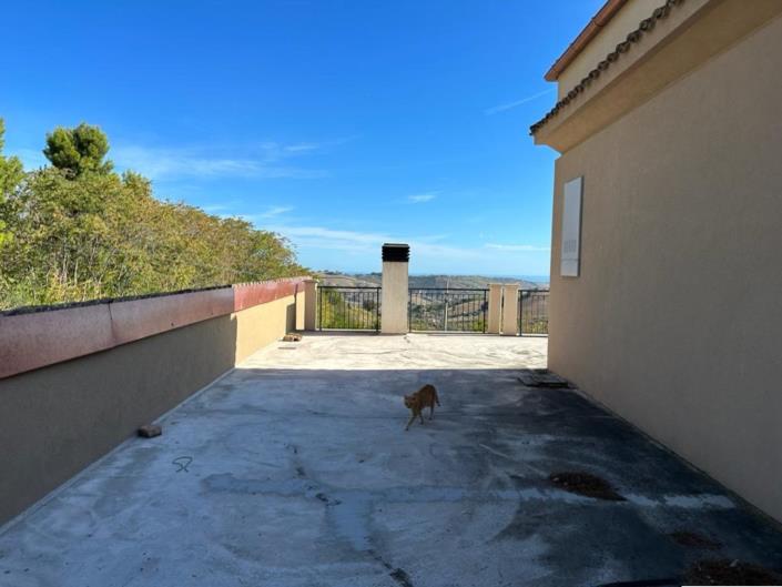 Image No.19-4 Bed Villa / Detached for sale