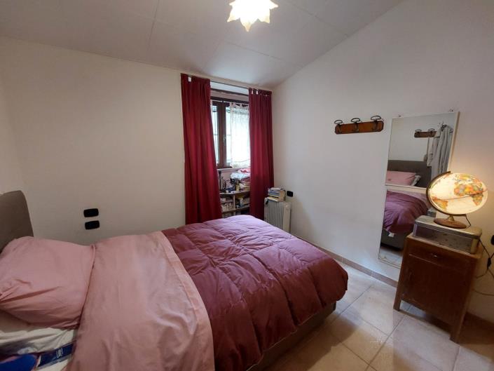 Image No.11-1 Bed House for sale