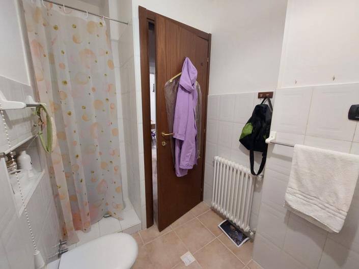 Image No.14-1 Bed House for sale