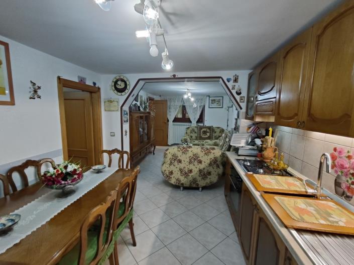 Image No.4-2 Bed House for sale