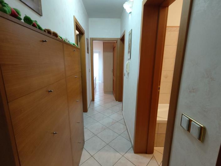 Image No.15-2 Bed House for sale