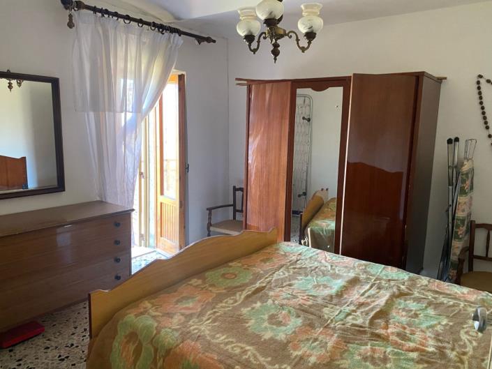 Image No.11-1 Bed Apartment for sale