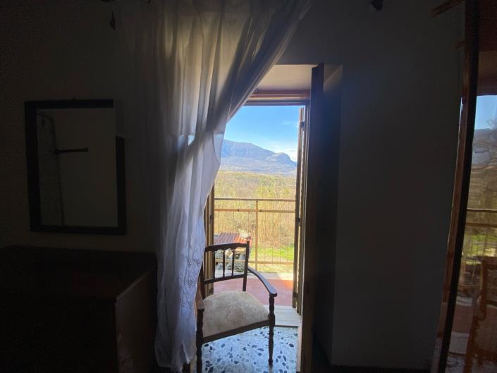 Image No.2-2 Bed House for sale