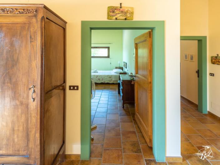 Image No.31-10 Bed Farmhouse for sale