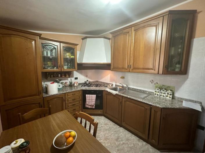 Image No.8-Jumelé de 5 chambres à vendre à Torre de'Passeri