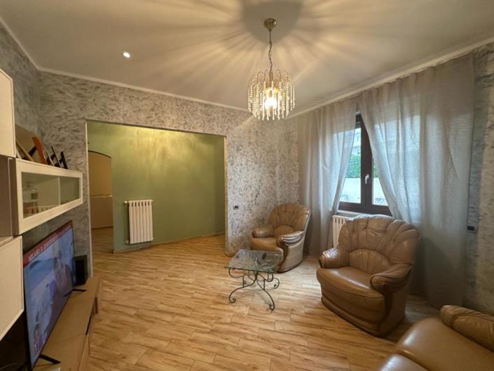 Image No.21-Jumelé de 5 chambres à vendre à Torre de'Passeri