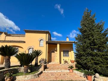1 - Guglionesi, House/Villa
