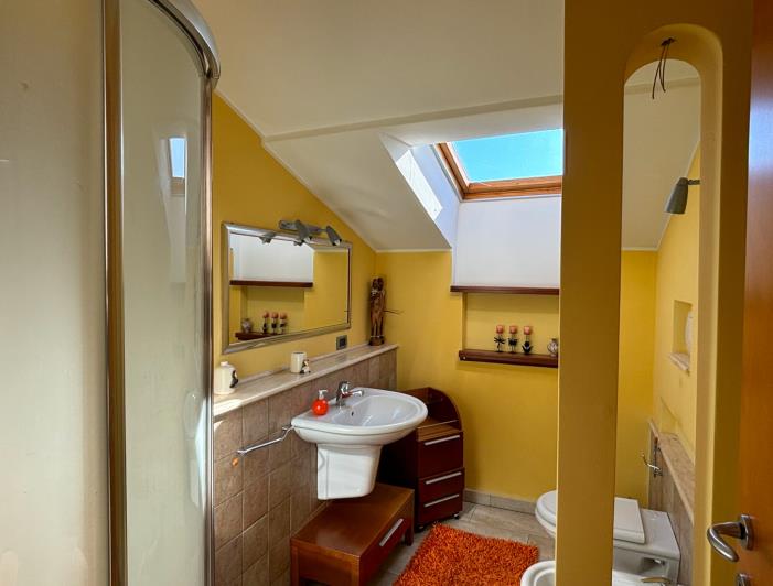 Image No.18-6 Bed House/Villa for sale