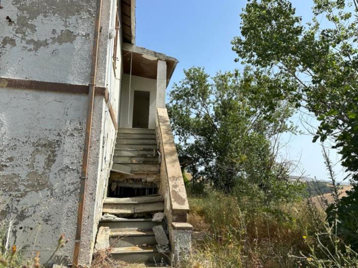 Image No.24-2 Bed Cottage for sale