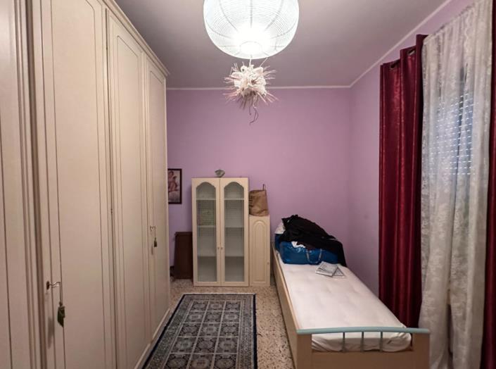 Image No.27-2 Bed Apartment for sale