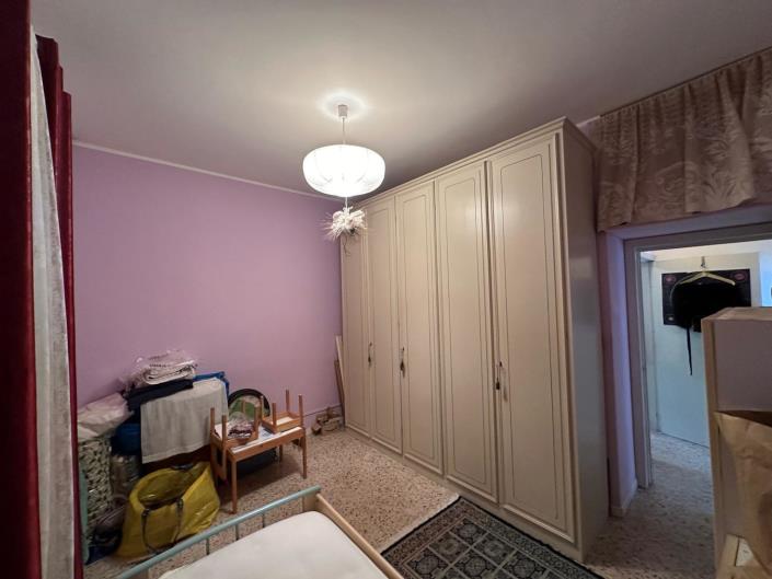 Image No.30-2 Bed Apartment for sale