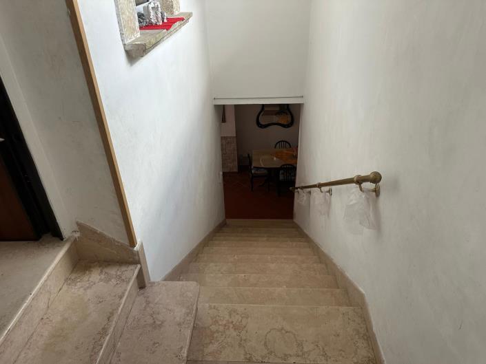 Image No.7-4 Bed Property for sale