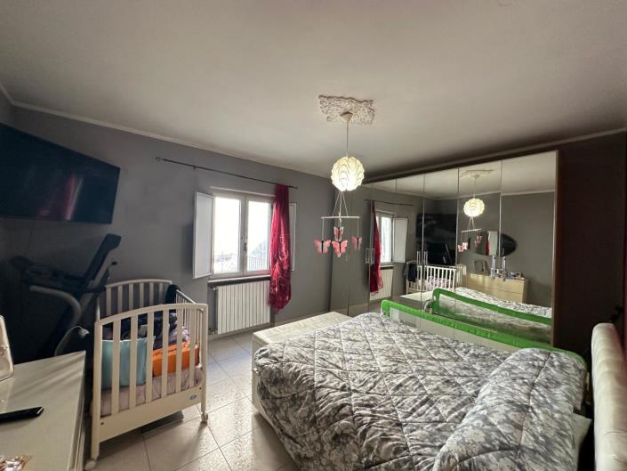 Image No.24-4 Bed Property for sale