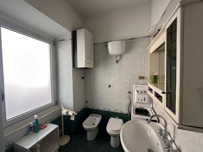 Image No.31-4 Bed Property for sale