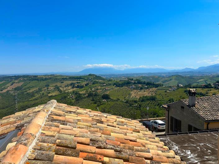 Image No.4-2 Bed Property for sale