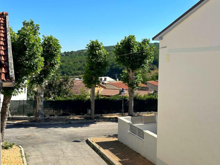 Image No.4-Maison de ville de 3 chambres à vendre à Salle