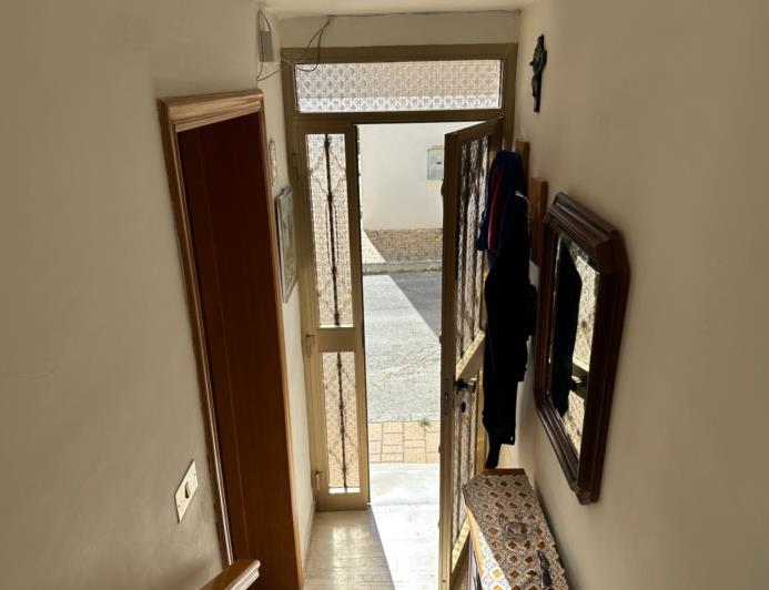 Image No.10-Maison de ville de 3 chambres à vendre à Salle