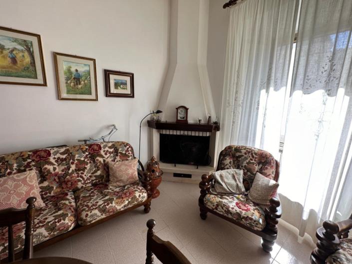 Image No.12-Maison de ville de 3 chambres à vendre à Salle