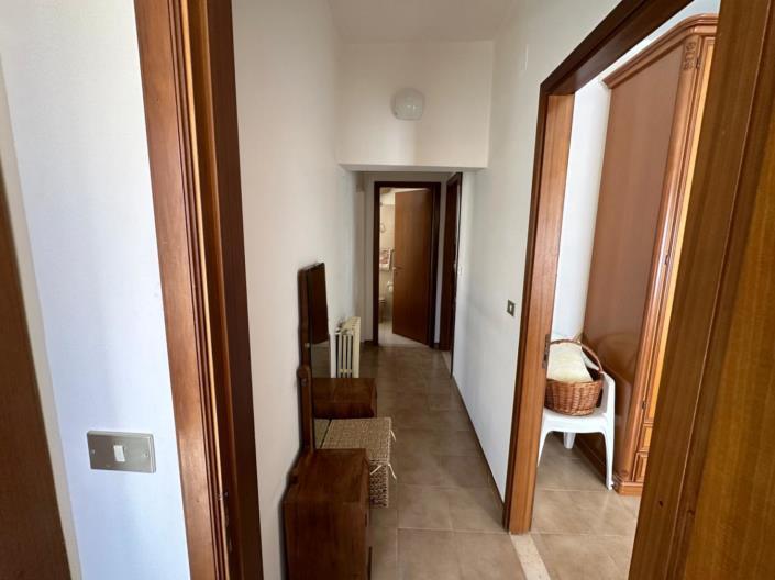 Image No.20-Maison de ville de 3 chambres à vendre à Salle