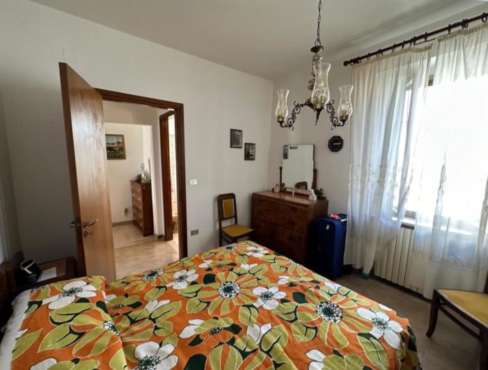 Image No.21-Maison de ville de 3 chambres à vendre à Salle