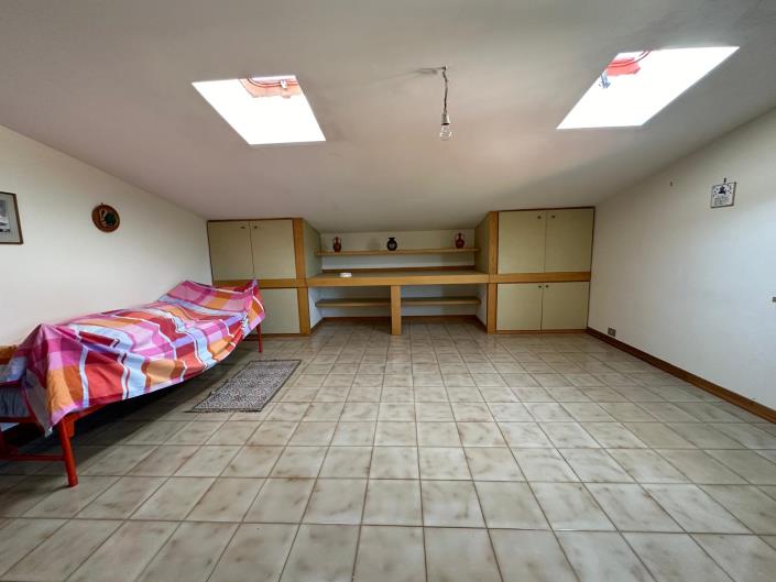 Image No.10-1 Bed Apartment for sale