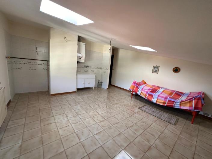 Image No.11-1 Bed Apartment for sale