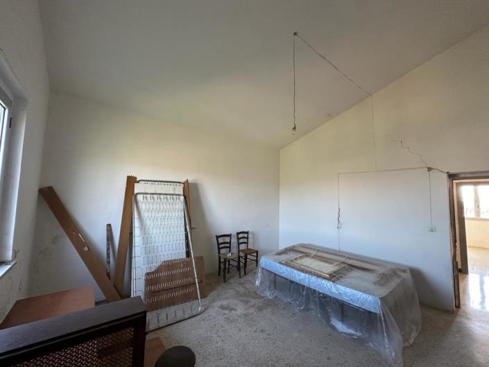 Image No.19-Propriété de 3 chambres à vendre à Cellino Attanasio