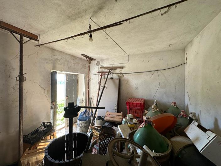 Image No.30-Propriété de 3 chambres à vendre à Cellino Attanasio