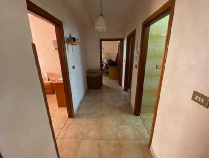 Image No.14-3 Bed Property for sale