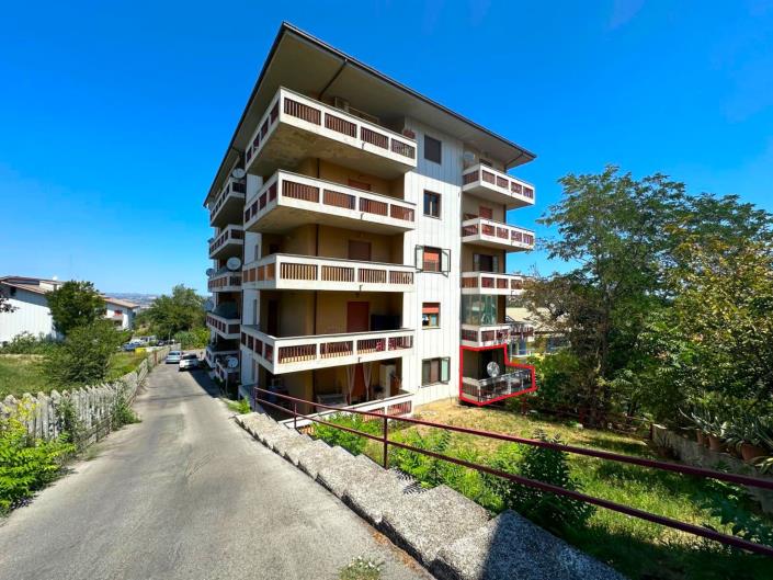 Image No.4-2 Bed Apartment for sale