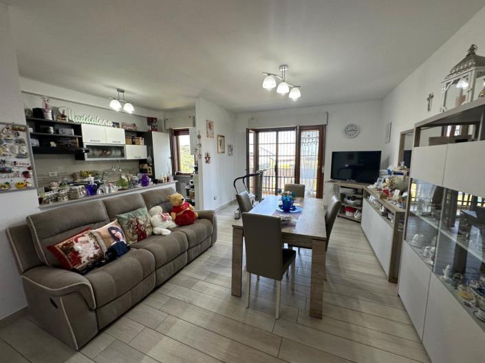 Image No.12-2 Bed Apartment for sale