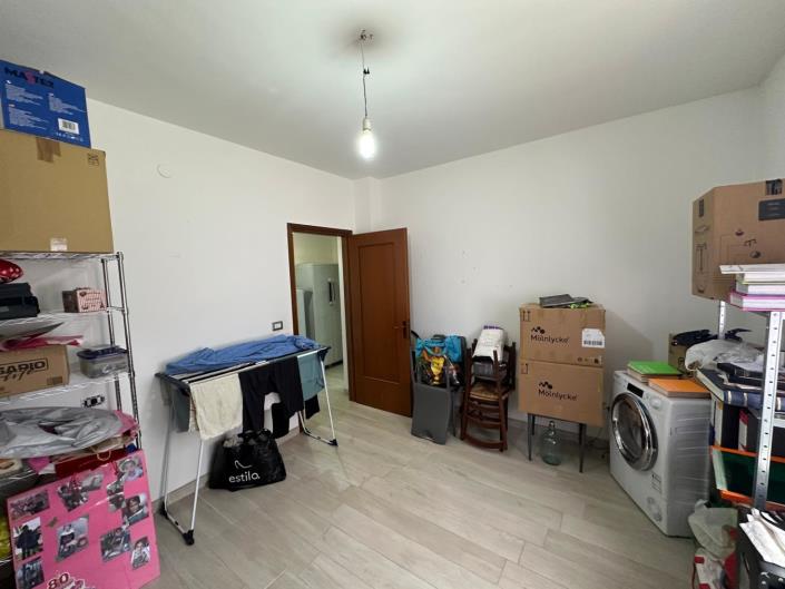 Image No.21-2 Bed Apartment for sale