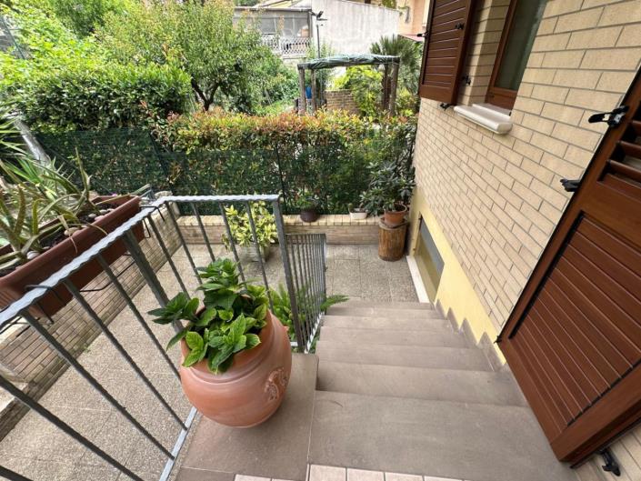 Image No.9-Villa / Détaché de 4 chambres à vendre à Atri