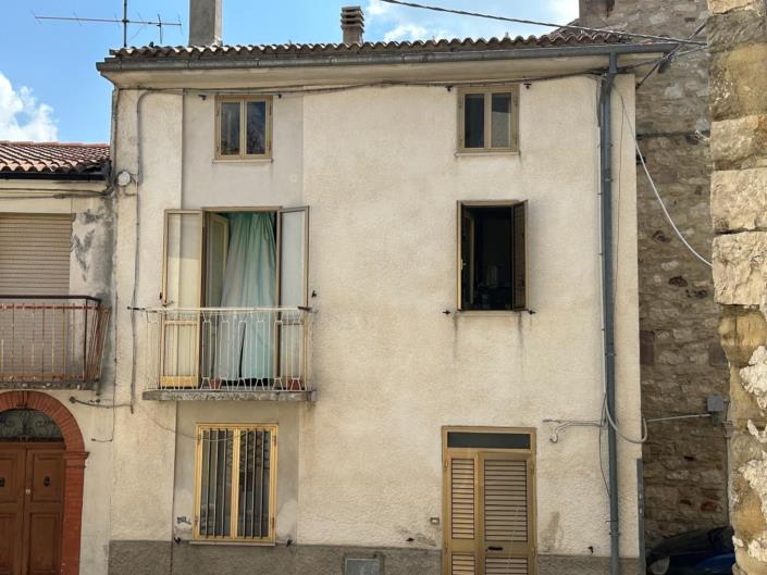 Image No.2-2 Bed House for sale