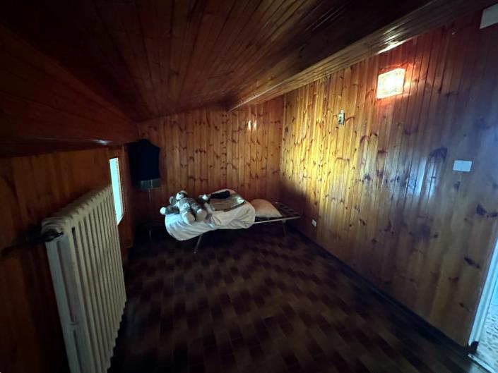 Image No.21-2 Bed House for sale