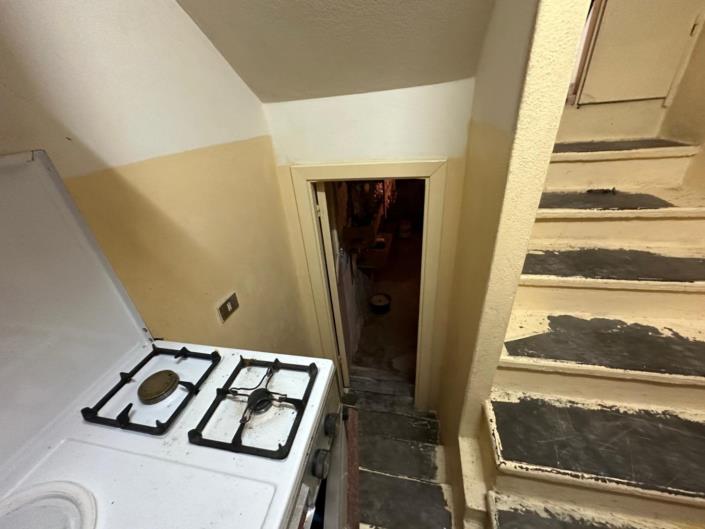 Image No.26-2 Bed House for sale