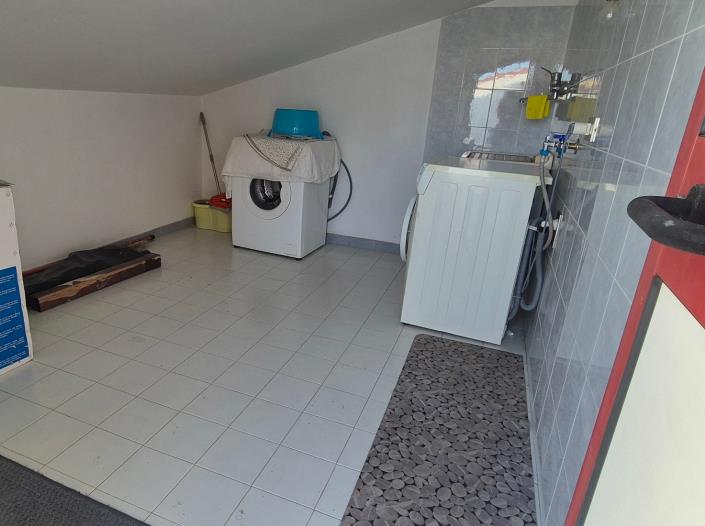 Image No.26-5 Bed House for sale