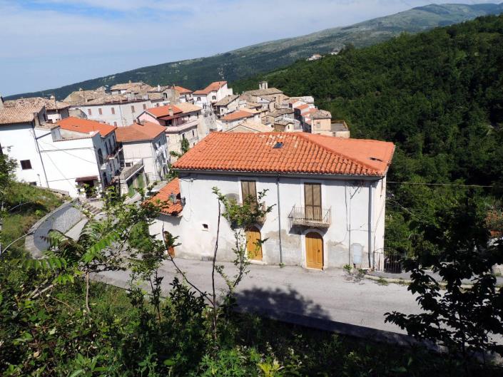 Image No.31-Propriété de 3 chambres à vendre à Abbateggio