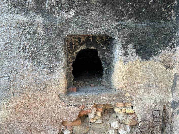 Image No.25-4 Bed Cottage for sale