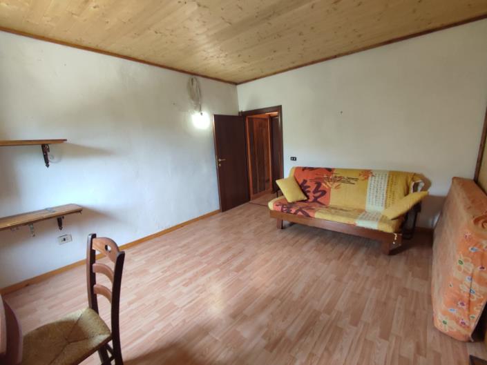 Image No.16-2 Bed Property for sale